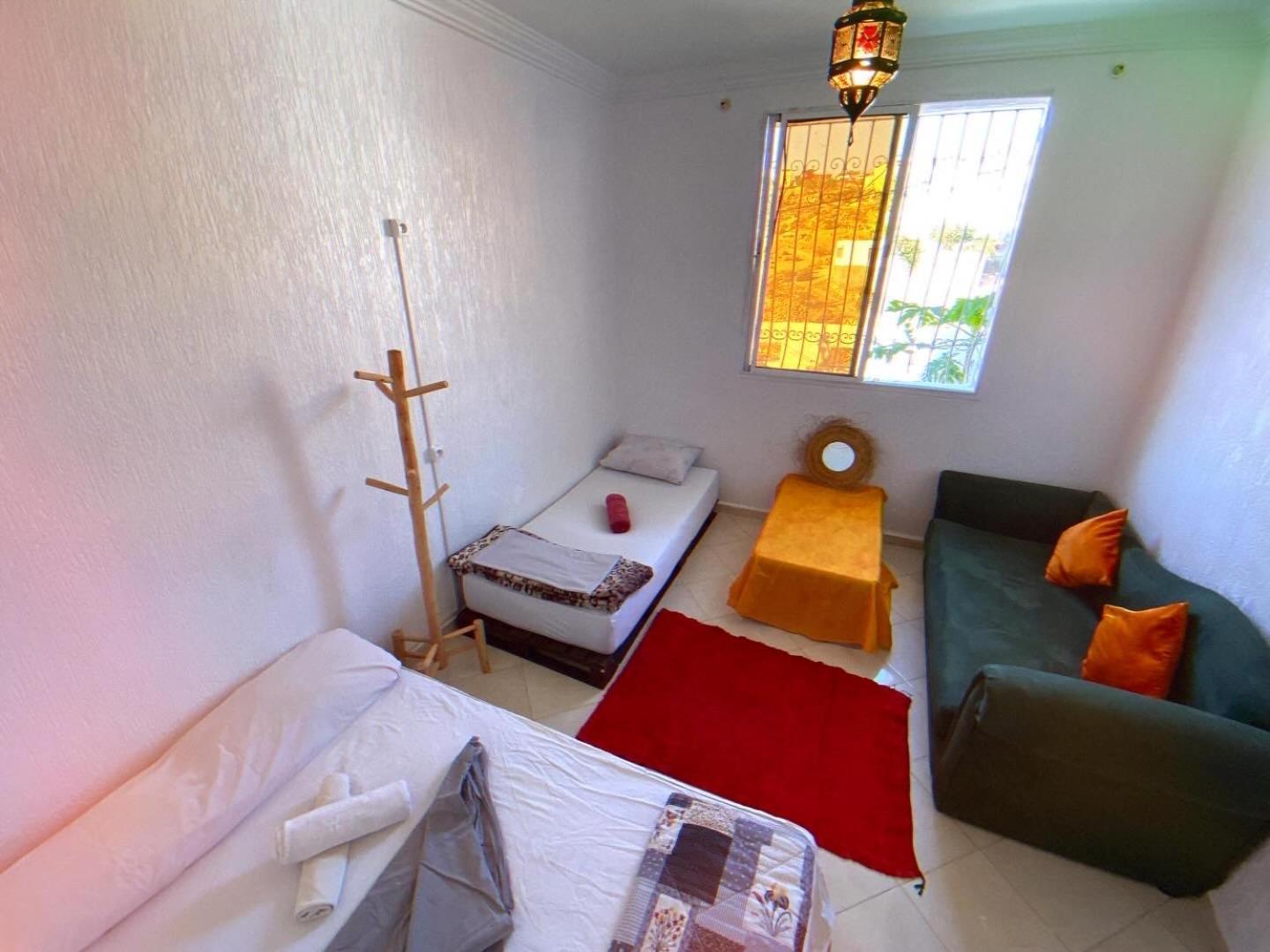 Hotel Red Carpet Surf Camp Sea, Mountain & Garden Escape à Tamraght Extérieur photo